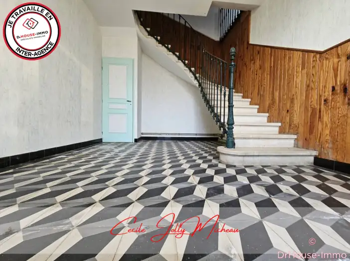 Maison 6 pièces de 150 m² - Laruscade (33620)