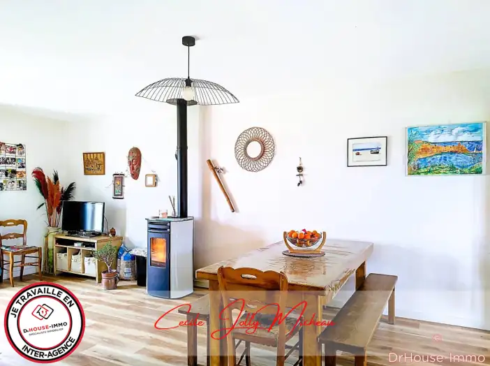 Maison 3 pièces de 80 m² - Saint-Ciers-sur-Gironde (33820)