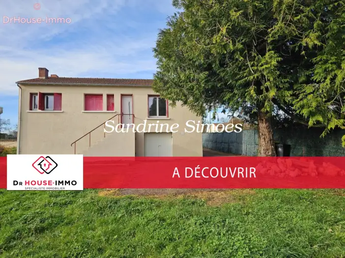 Maison 3 pièces de 75 m² - Antigny (86310)