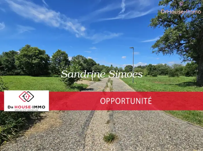 Terrain de 808 m² - Pindray (86500)