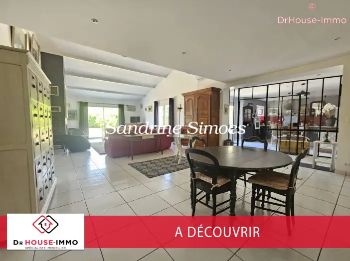 Maison 5 pièces de 177 m² - Saint-Germain (86310)