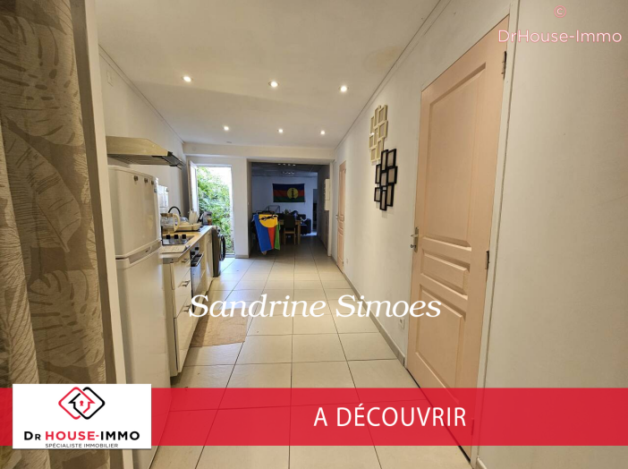 Immeuble 6 pièces de 137 m² - Montmorillon (86500)
