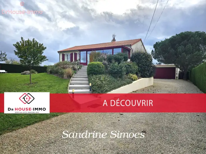 Maison 6 pièces de 132 m² - Lathus-Saint-Rémy (86390)