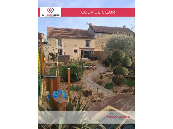 Maison 5 pièces de 139 m² - Neuville-de-Poitou (86170)