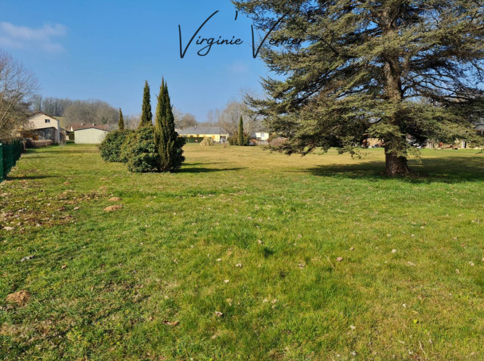 Terrain de 1156m²