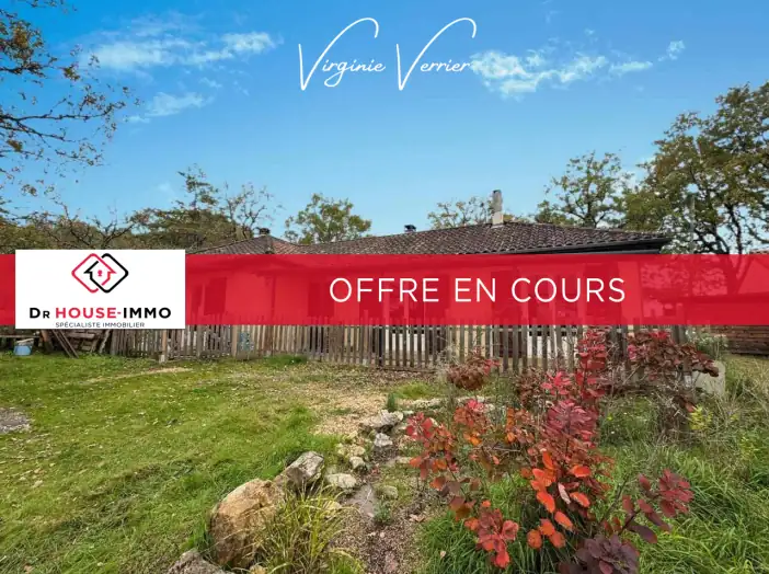 Maison 4 pièces de 94 m² - Thenon (24210)