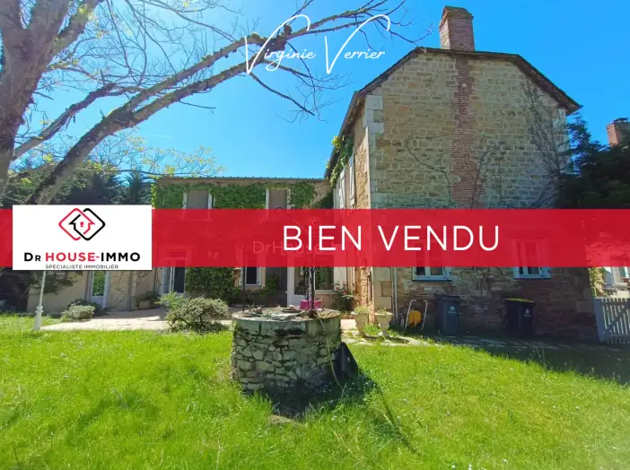 Maison 8 pièces de 160 m² - Brignac-la-Plaine (19310)