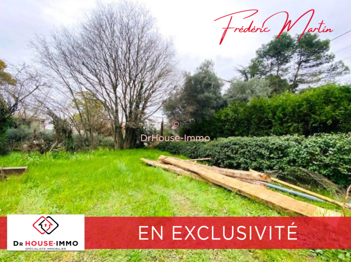 Terrain de 610m²