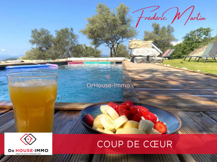 Maison de 300m² - 11 pièces
