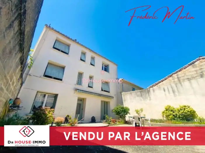 Maison 8 pièces de 130 m² - Uzès (30700)