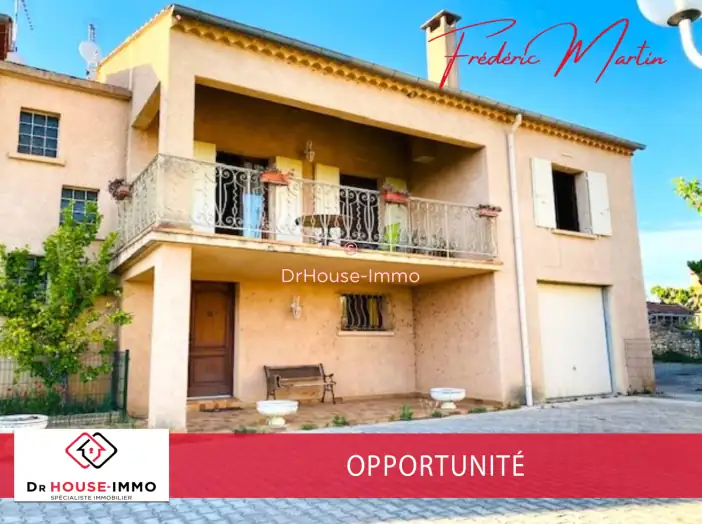 Maison 5 pièces de 135 m² - Uzès (30700)